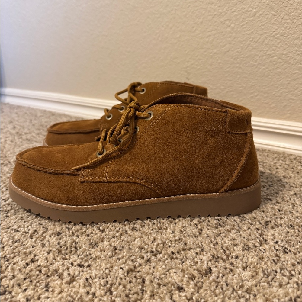 Koolaburra Brown Chukka Boots for Men